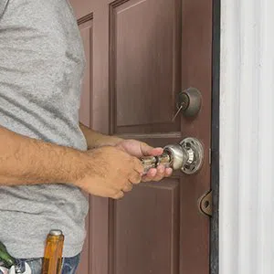 Central Locksmith Store Providence, RI 401-249-9275 - locks-replace-01